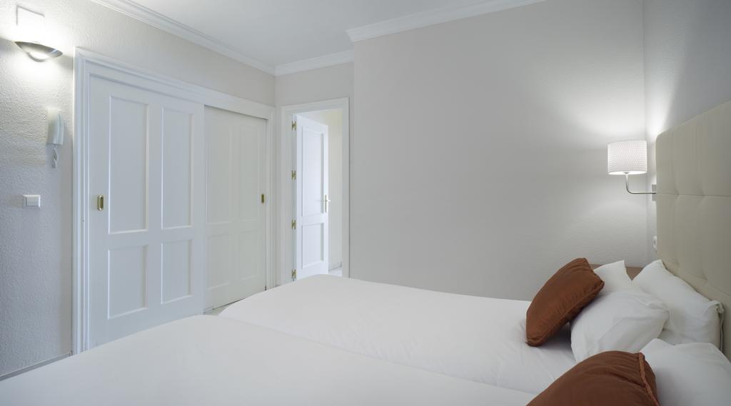 Apartamento Club Jardines Del Puerto Marbella Exterior foto