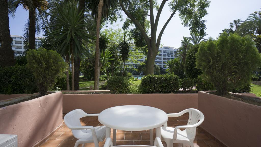 Apartamento Club Jardines Del Puerto Marbella Exterior foto