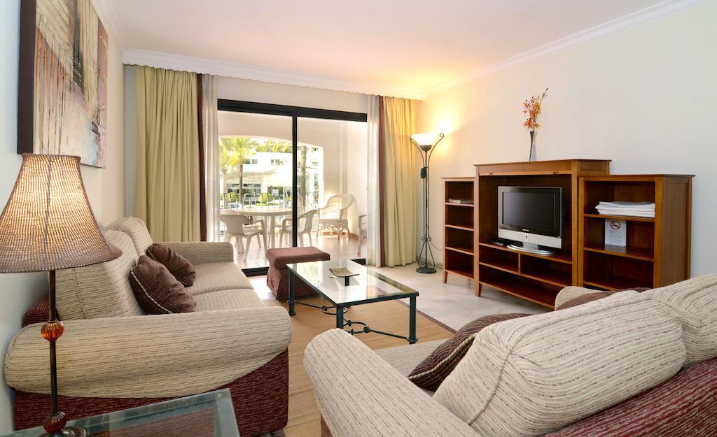 Apartamento Club Jardines Del Puerto Marbella Exterior foto