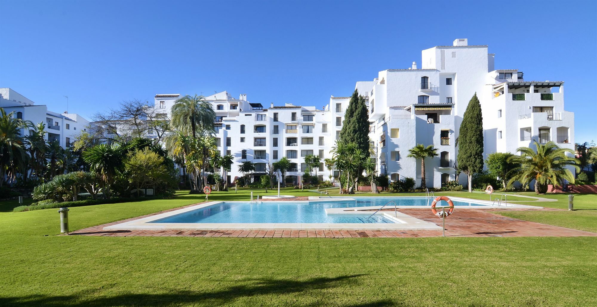 Apartamento Club Jardines Del Puerto Marbella Exterior foto