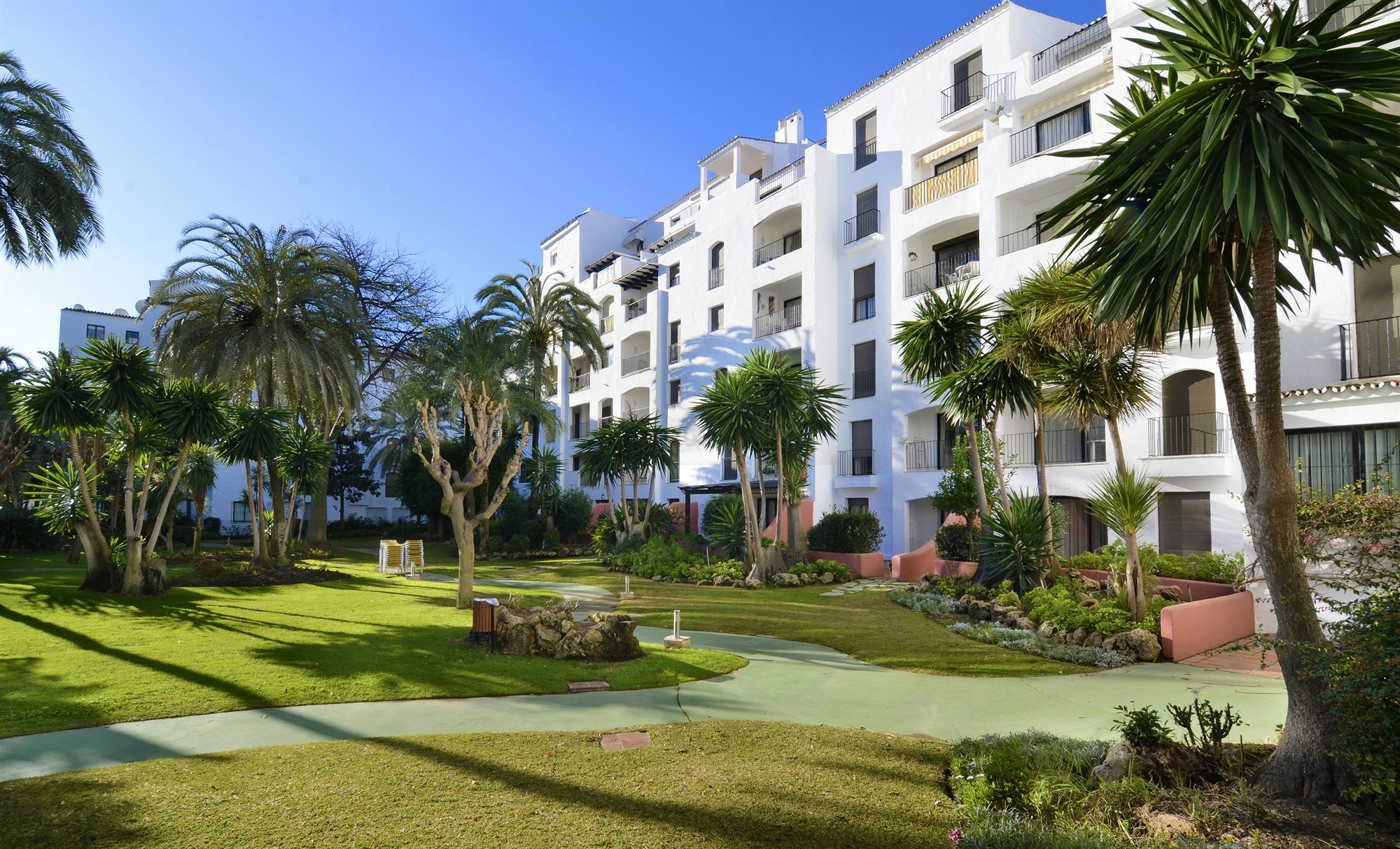 Apartamento Club Jardines Del Puerto Marbella Exterior foto