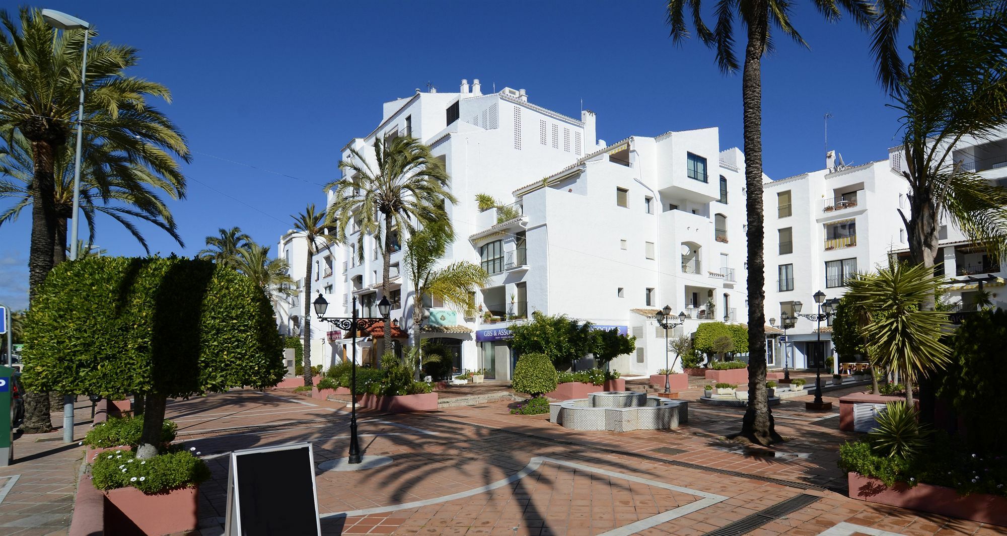 Apartamento Club Jardines Del Puerto Marbella Exterior foto
